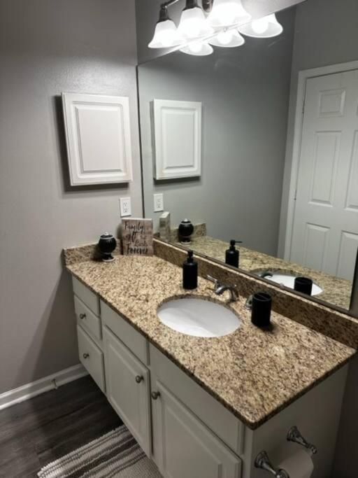 Extravagant 2 Br/2 Ba Apartment 서배너 외부 사진